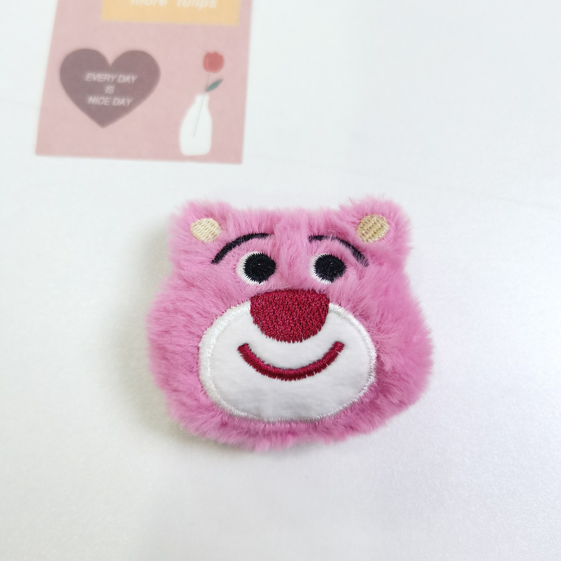 Strawberry bear light powder