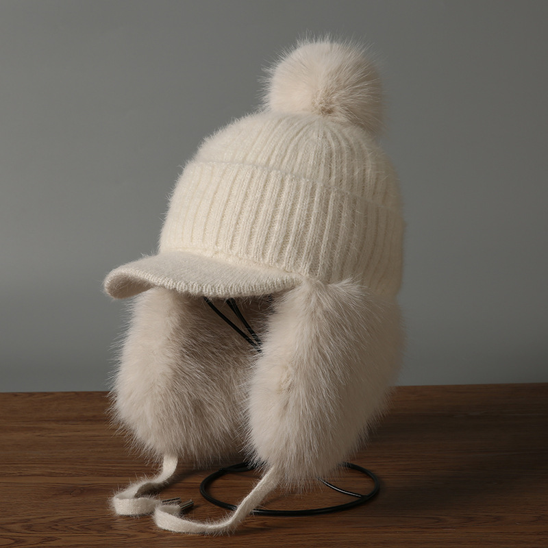 Mũ len beanie nữ lông thỏ giữ ấm mùa thu đông kiểu Hàn Quốc, mũ lưỡi vịt nhỏ có quả cầu lông — màu be
