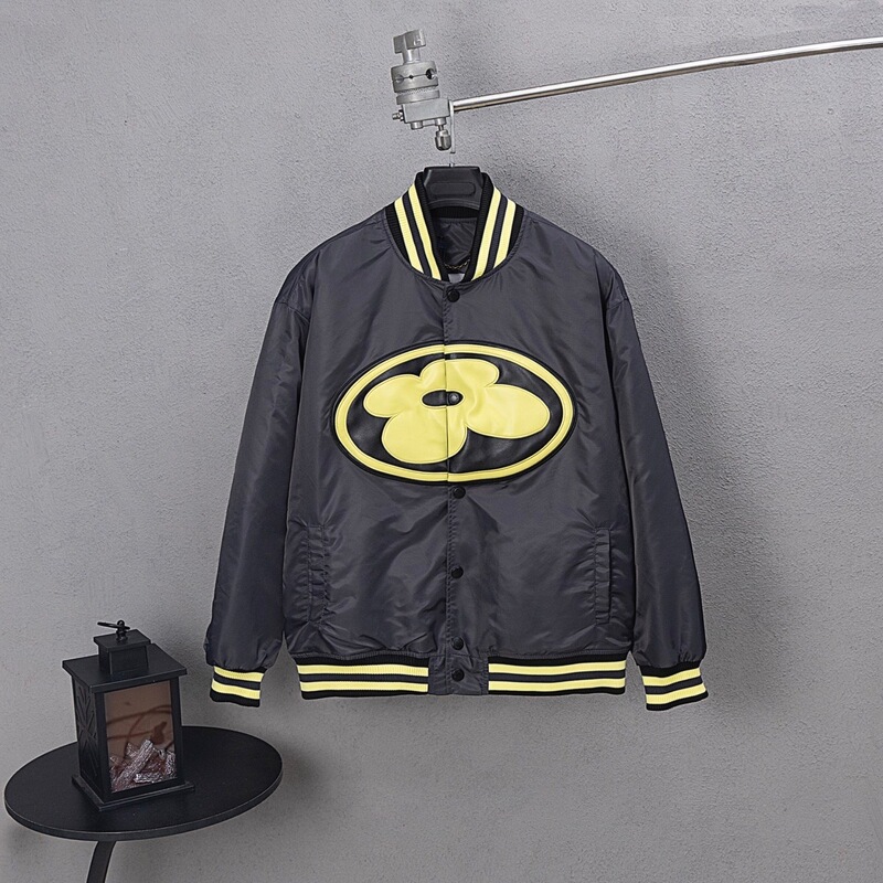 Foreign trade cross-border 1:1 replica with original logo, leather letter print baseball jacket for men and women Foreign trade cross-border 1:1 replica with original logo, leather letter print baseball jacket for men and women
