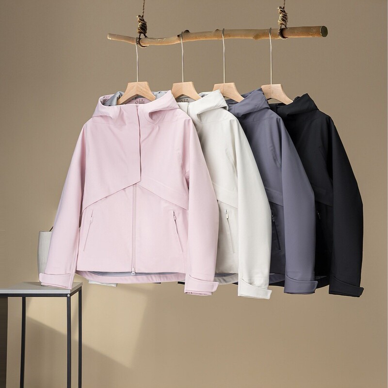 Outdoor Functional Style Hooded Water-Repellent Soft Shell Jacket for Women, New Autumn Style Simple Casual Jacket