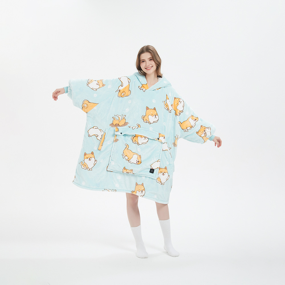 Manta perezosa con capucha con calefacción de tres zonas USB de Amazon