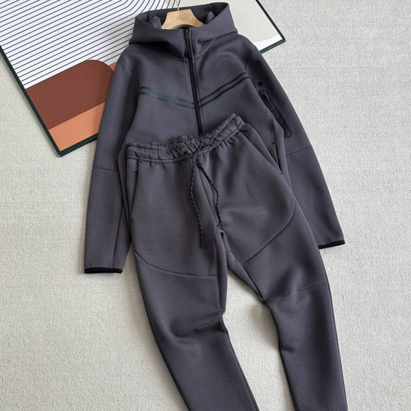 Traje deportivo de ocio de tendencia de otoño e invierno para hombres de 25 años