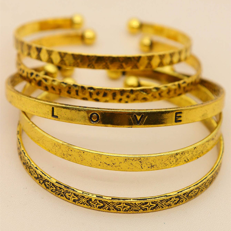 Exaggerated Fashion Punk Love Letter Arrow No Inlaid Metal Bangles Wholesale display picture 4