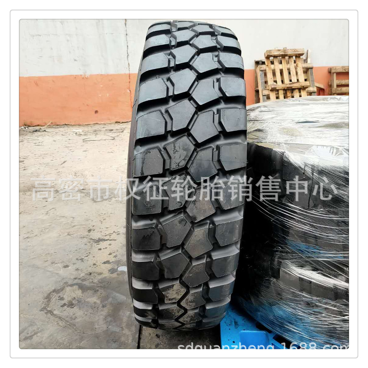 现货供应14.00-20/14.00R20花纹矿用越野轮胎