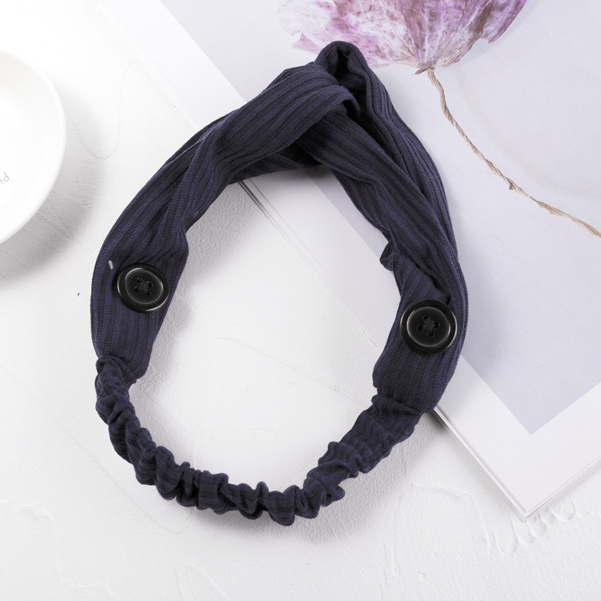 Estilo coreano ins banda de pelo de punto de ala ancha hebilla torcida máscara colgante diadema dulce simple Mori chica estilo lavado de cara diadema cruzada