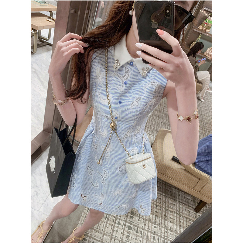 Especially Beautiful Waist-Cinching Mini Dress for Women, 2026 Summer New Style, High-End Embroidered Sleeveless Shirt Dress Especially Beautiful Waist-Cinching Mini Dress for Women, 2026 Summer New Style, High-End Embroidered Sleeveless Shirt Dress