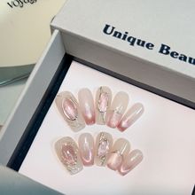 西雅图手工穿戴甲玥黛美甲粉色猫眼法式金粉可拆卸甲片成品批发