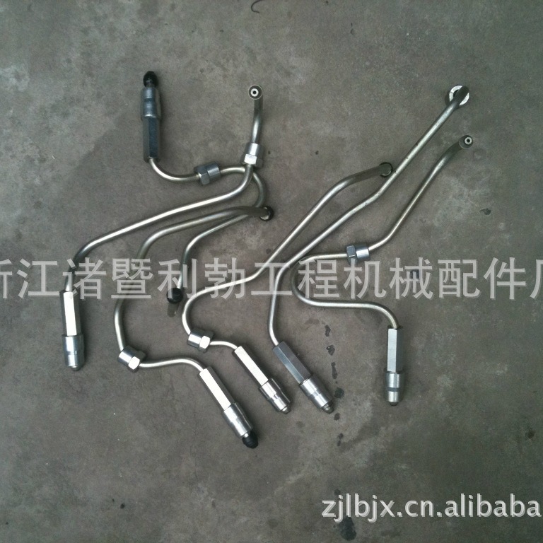 供应日立挖掘机4HK16HK1发动机高压油管