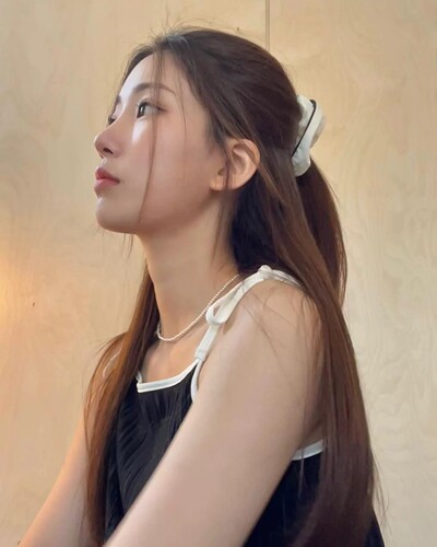 Cotton temperament contrasting color stitching letter embroidered large intestine hair tie for women Korean niche design ins meatball hair accessories