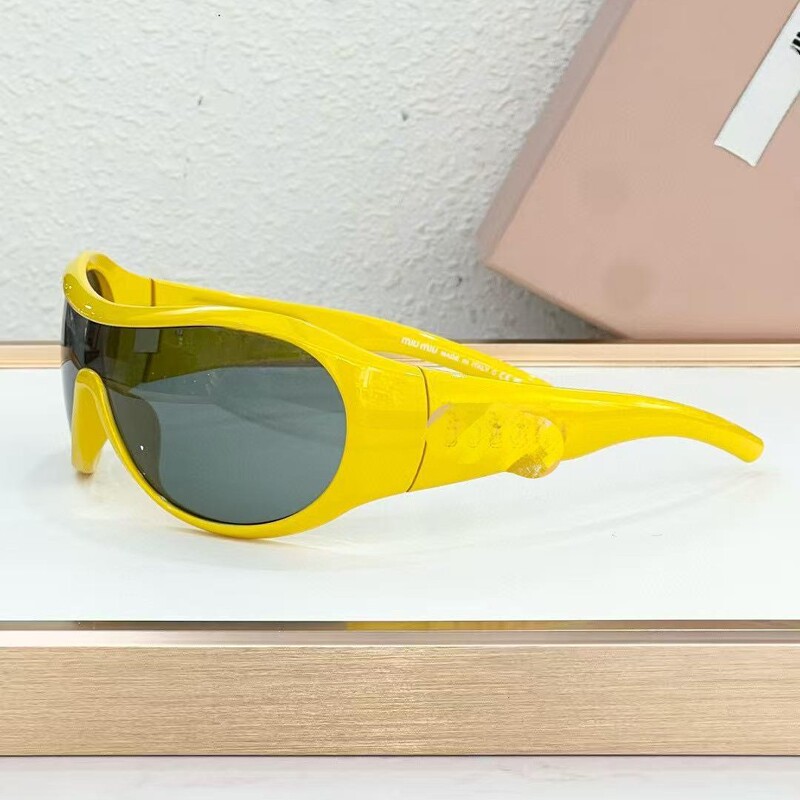 Miu Miu Sports Sunglasses for Men and Women, High-End Fashion Sunshade Sunglasses Mu B14Su, Same-Day Shipping Within 24 Hours