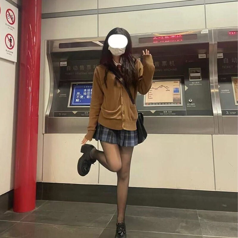 jk uniform sweater College Style Autumn wear cardigan coat Japanese style solid color long sleeve shirt short skirt women's suit jk uniform sweater College Style Autumn wear cardigan coat Japanese style solid color long sleeve shirt short skirt women's suit