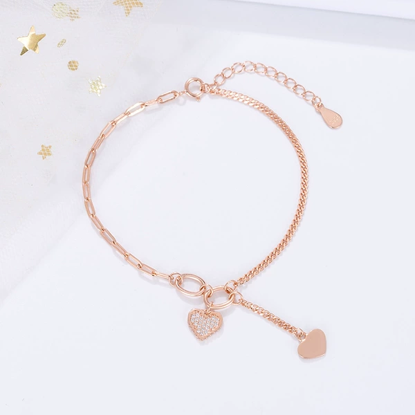 Bracelet with tassels heart shaped