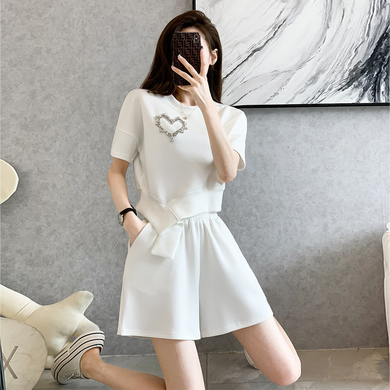 Casual sportswear suit women's 2023 Summer new fashion age-reducing Western style short sleeve shorts two-piece suit fashionable
