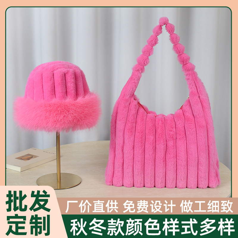Cross-border new vertical striped bubble handbag, large-capacity commuter tote bag, paired with a plush bucket hat – a two-piece set