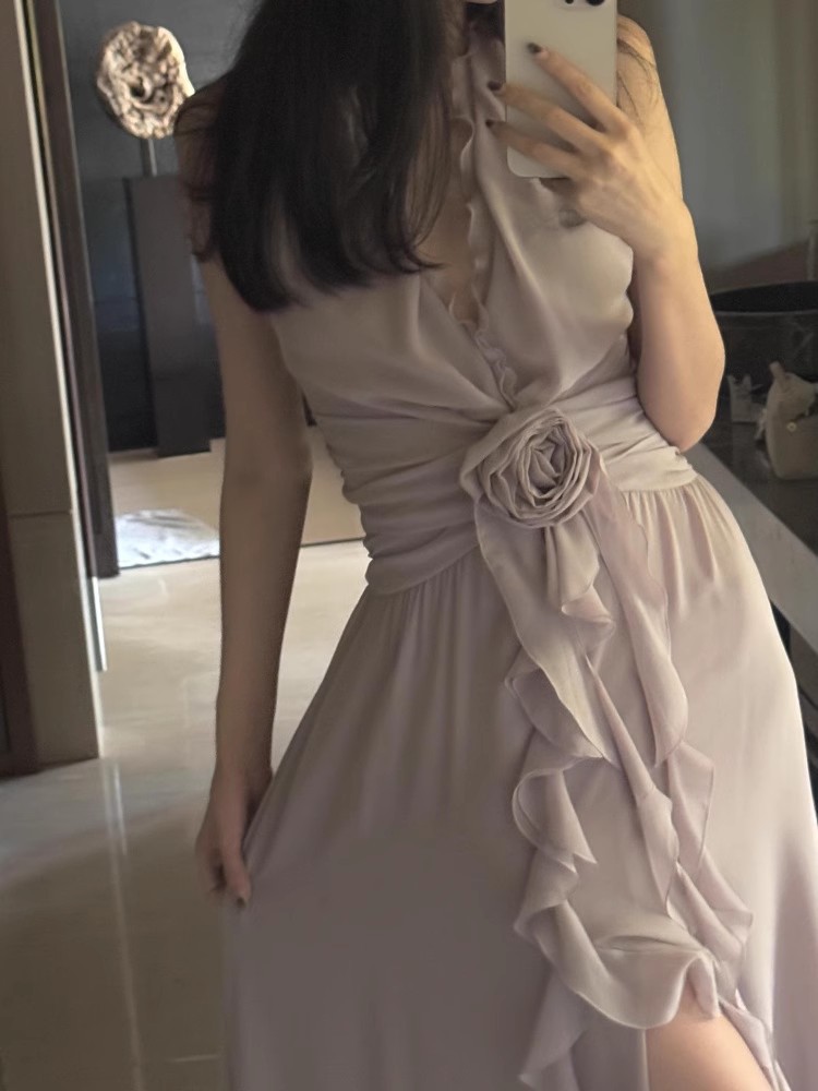 회색 보라색