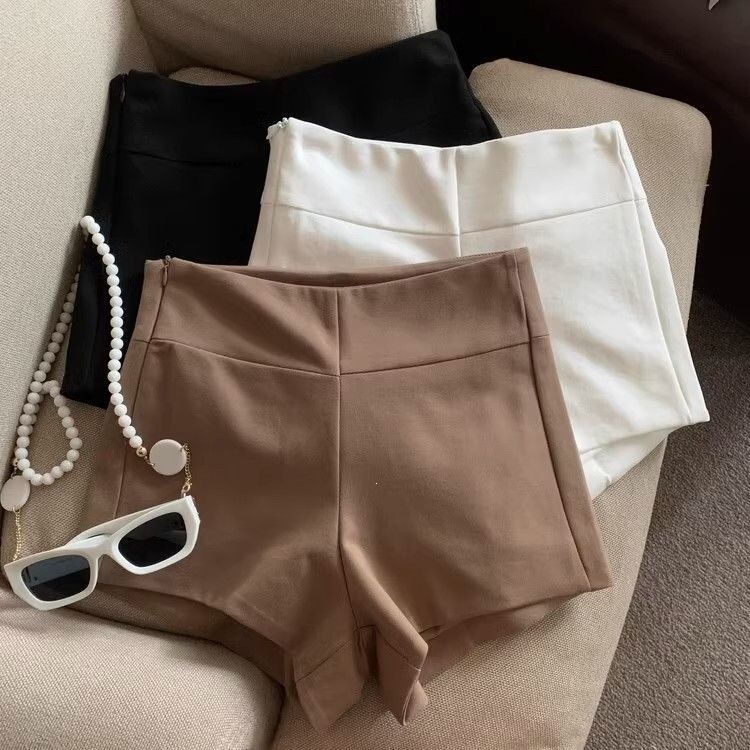 Spring and Autumn Thickened High-Waisted Slimming Elastic Hip-Hugging Shorts, White Straight-Leg Casual Pants, Versatile A-Line Hot Pants for Women Spring and Autumn Thickened High-Waisted Slimming Elastic Hip-Hugging Shorts, White Straight-Leg Casual Pants, Versatile A-Line Hot Pants for Women