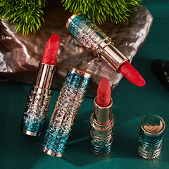 embossed matte lipstick is waterproof, fade and long-lasting, non-stick lipstick and lip glaze wholesale