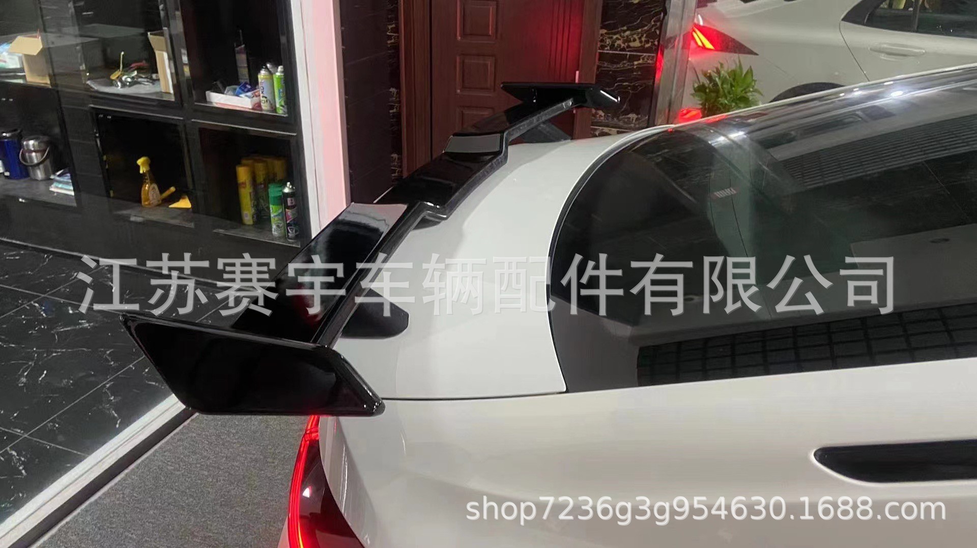 Suitable for sedan universal seagull tail modification non-perforated fixed wing Camry trd sports tail