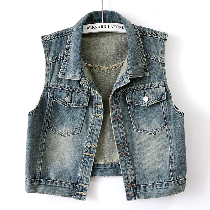 Hong Kong style retro denim vest, women's short style, spring and autumn 2026 new Korean style slimming sleeveless vest.