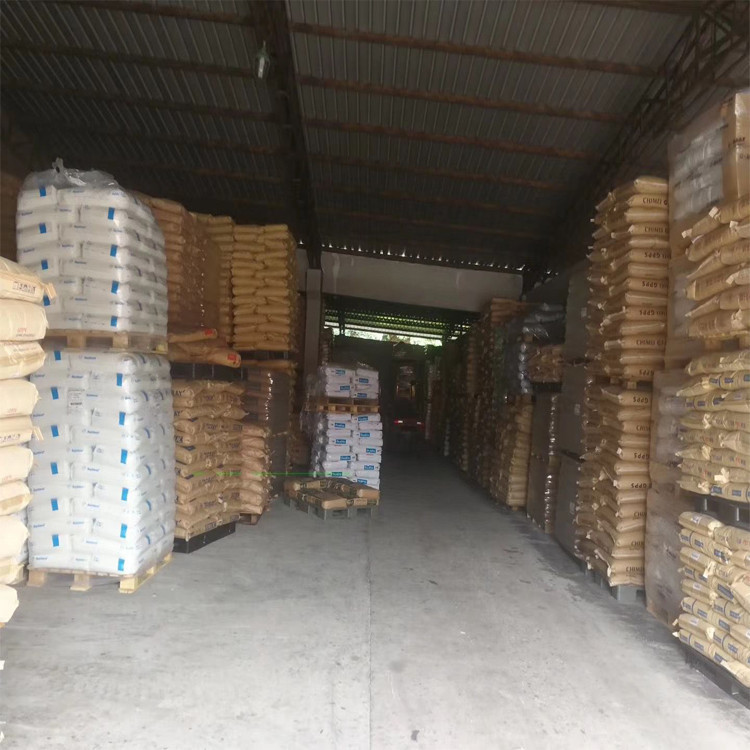 PP 한국 OLEIZED RP2400 파이프 등급 좋은 유연성 성능 투명 파이프 폴리 프로필렌 PP 원료