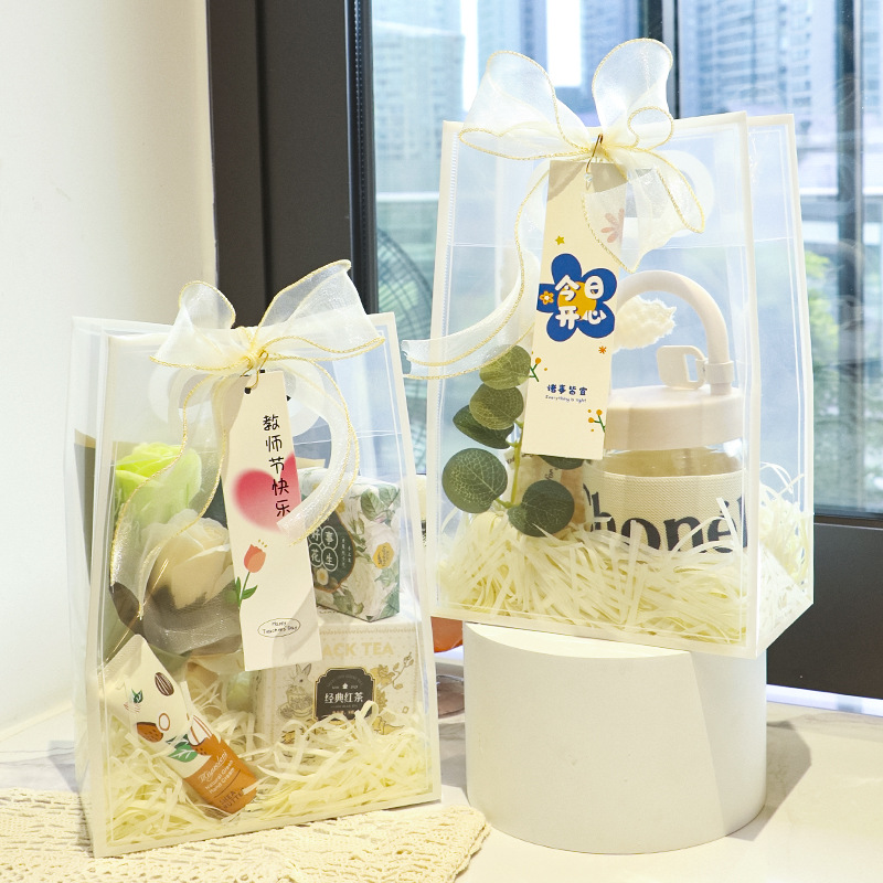 Women's Day Gift Pp Plastic Handbag Paper Bag Wedding Gift Bag Wedding Gift Bag Birthday Gift