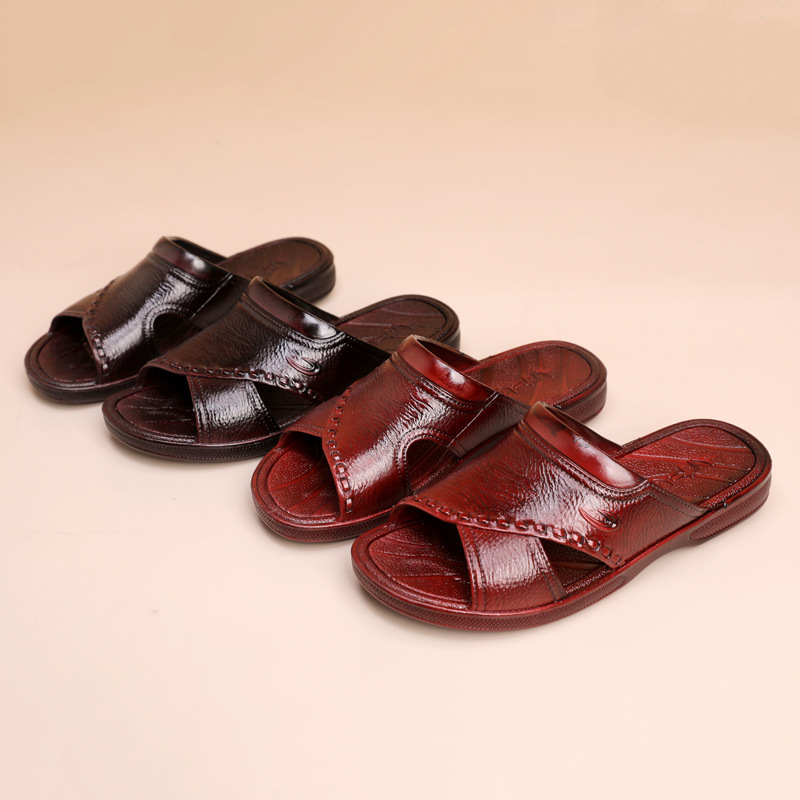 Four Seasons Middle-aged and Elderly Dad Men's Oil Slippers Wear Thick Bottom Wear-resistant Non-slip Soft Bottom Comfortable Bathroom Home Rubber Shoes