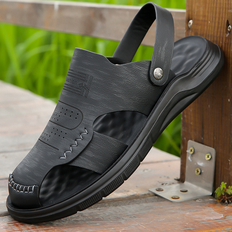 Men's Sandals 2025 Summer New Casual Beach Shoes Breathable Closed-Toe Dual-Use Driving Leather Slippers_voghion.com