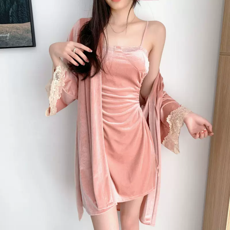 2025新款金丝绒睡衣女带胸垫睡裙镂空性感吊带加绒两件套家居服
