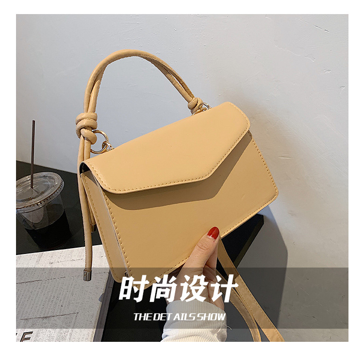 fashion red simple portable messenger small square bagpicture24