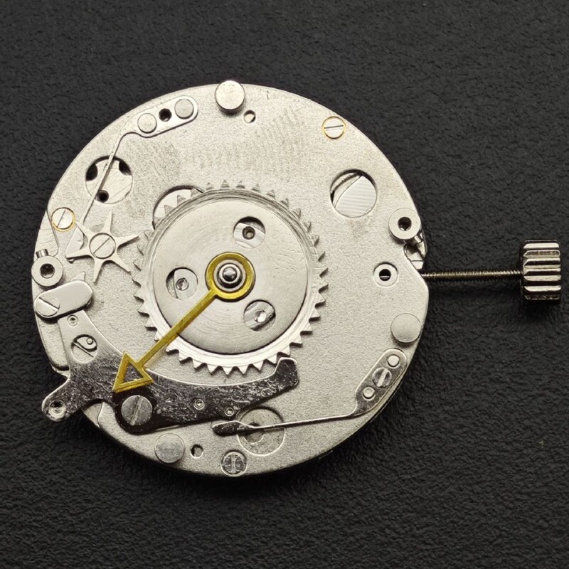The Factory Self-Modifies Tianjin Movement Watches with Hand-Cranked Mechanical Movements, Replicating and Precisely Modifying Them