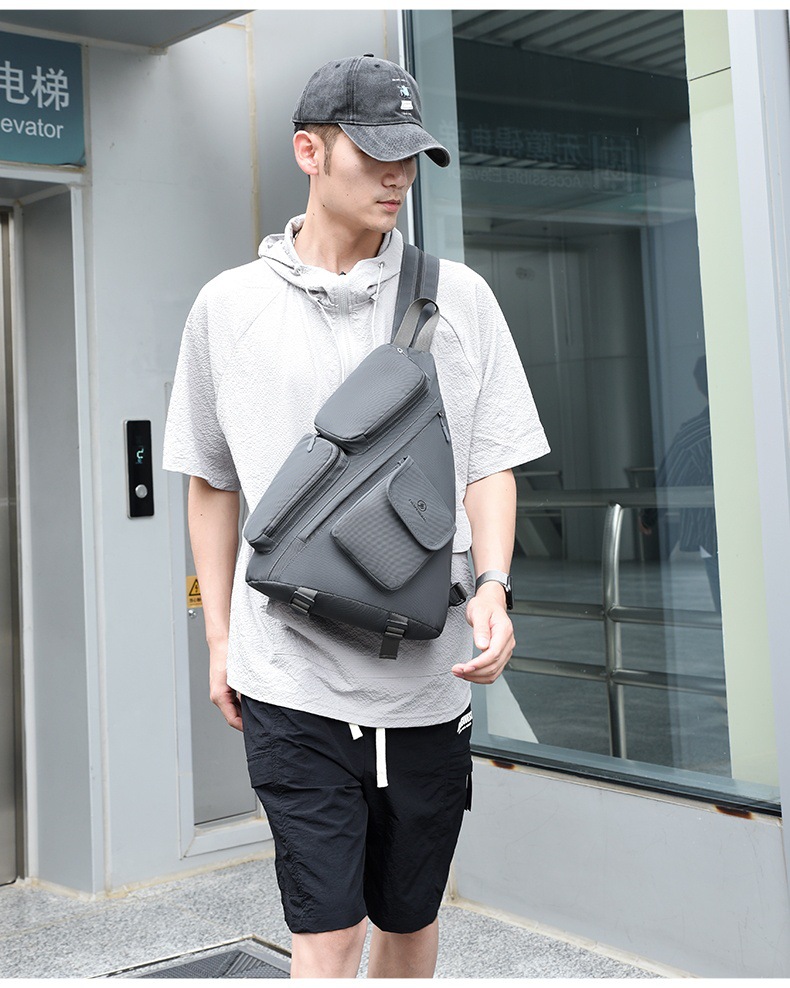 2025 New cross-border men's chest bag, casual men's bag, large-capacity retro multi-functional crossbody bag, soft leather single-shoulder bag undefined