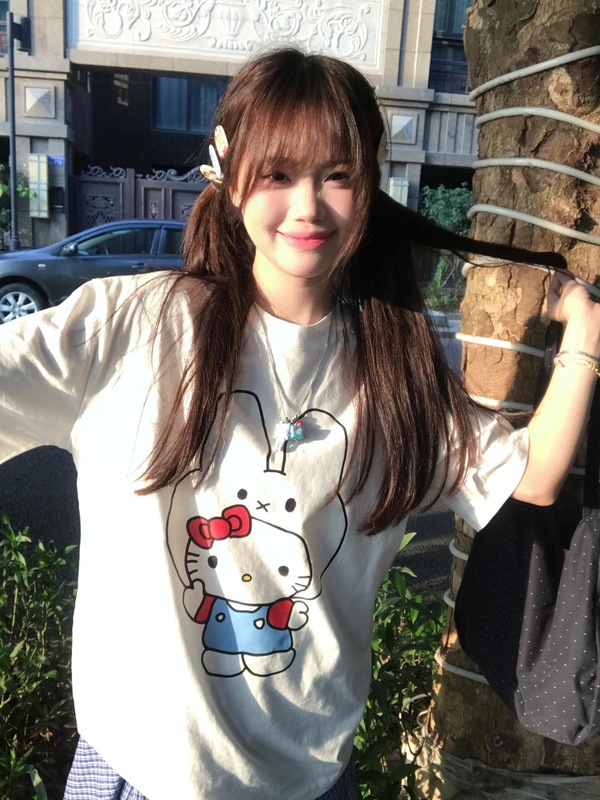 日本の新しい夏のハローキティプリント半袖Tシャツトップス純綿半袖Tシャツ女性用香港スタイル|undefined
