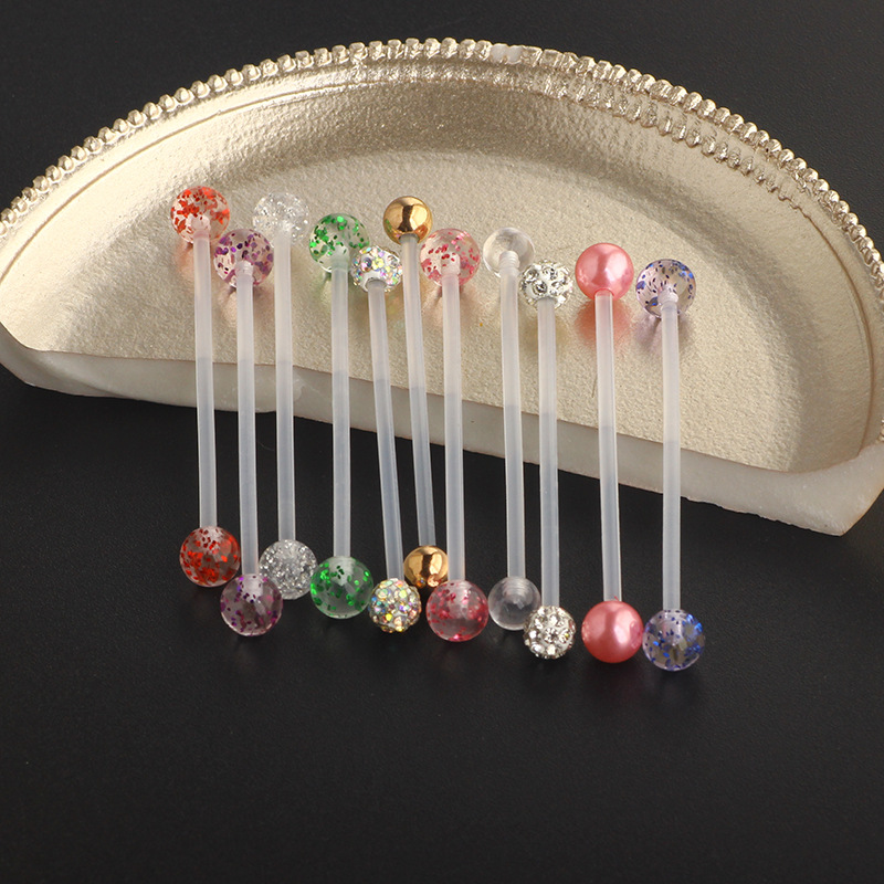 16G labret stud size and finish detail