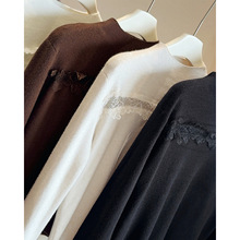 半高领蕾丝镂空针织衫女秋冬2025新款小心机修身显瘦内搭打底上衣