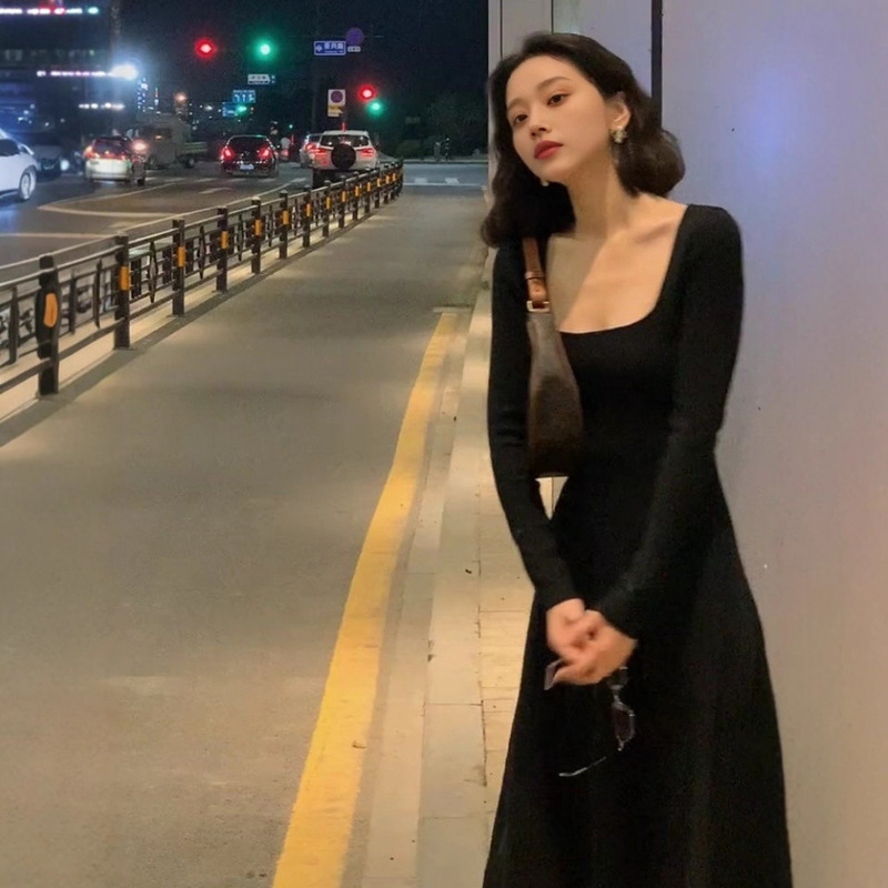 [Ready Stock] Niche Non-Colliding Skirt, a Very Beautiful Early Autumn French Style Long-Sleeved Black Dress with a Petty Bourgeoisie Elegant