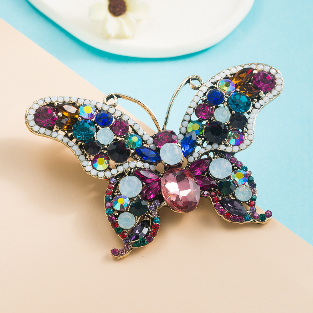 Europe and America fashion new pattern alloy Diamond Full bore Colorful butterfly Brooch Sternum senior Versatile Brooch Jewelry