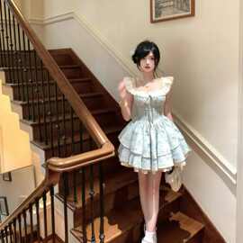 夏季新款甜美小飞袖法式碎花收腰显瘦公主蓬蓬连衣裙女