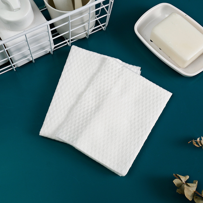 Travel essential disposable towel independent packaging a bag of two washcloth wholesale hygiene easy to carry