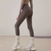 Khaki Brown [9-point pants with seamless sides]