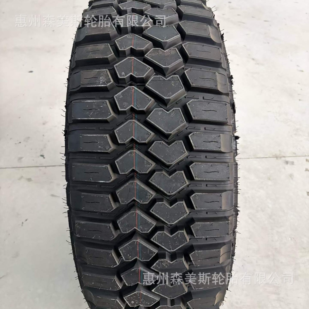Guofeng MT Mud Terrain Tire LT35×12.50R20 for Bigfoot Off-Road Modification, Rock and Mud Pit Climbing and Escape Tire