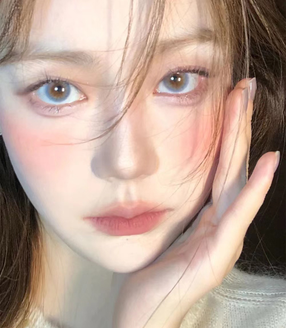 Cappuvini Sombra de ojos líquida de niebla monocromática Cosméticos de maquillaje Maquillaje mate Sombra de ojos líquida de alto brillo