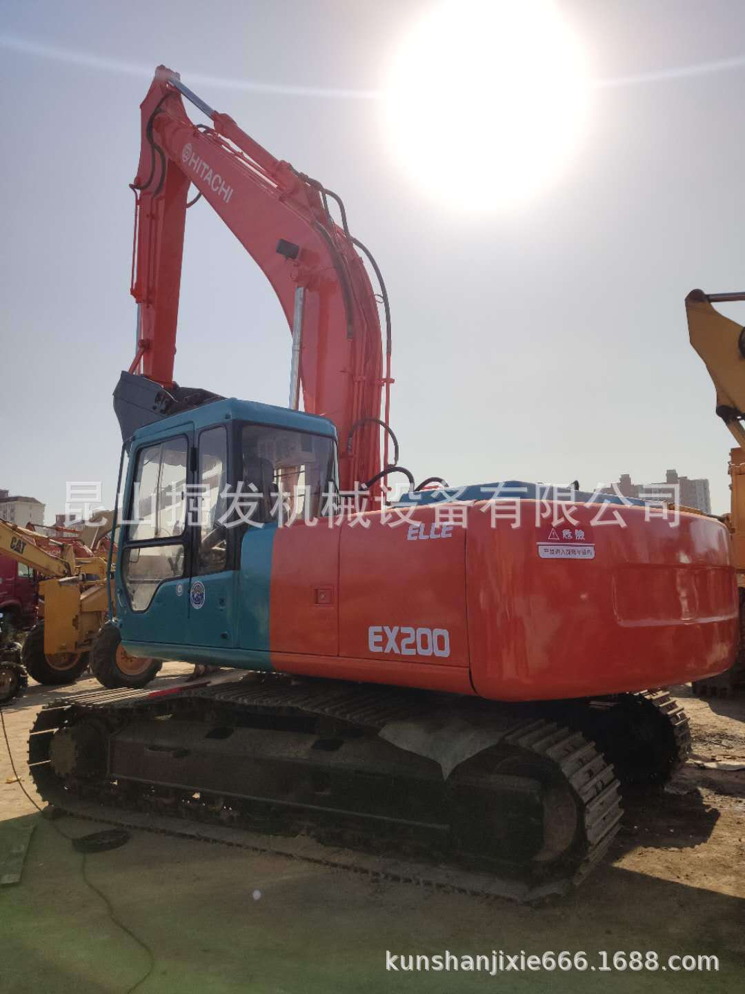 日立ZX200-3二手钩机挖掘机 二手挖掘机日立200挖土机