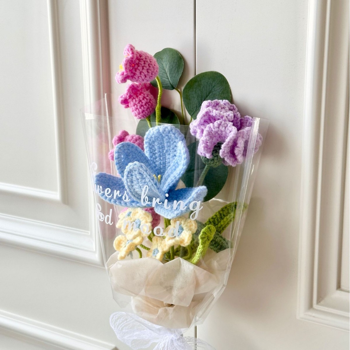 Tulipanas azules en flor