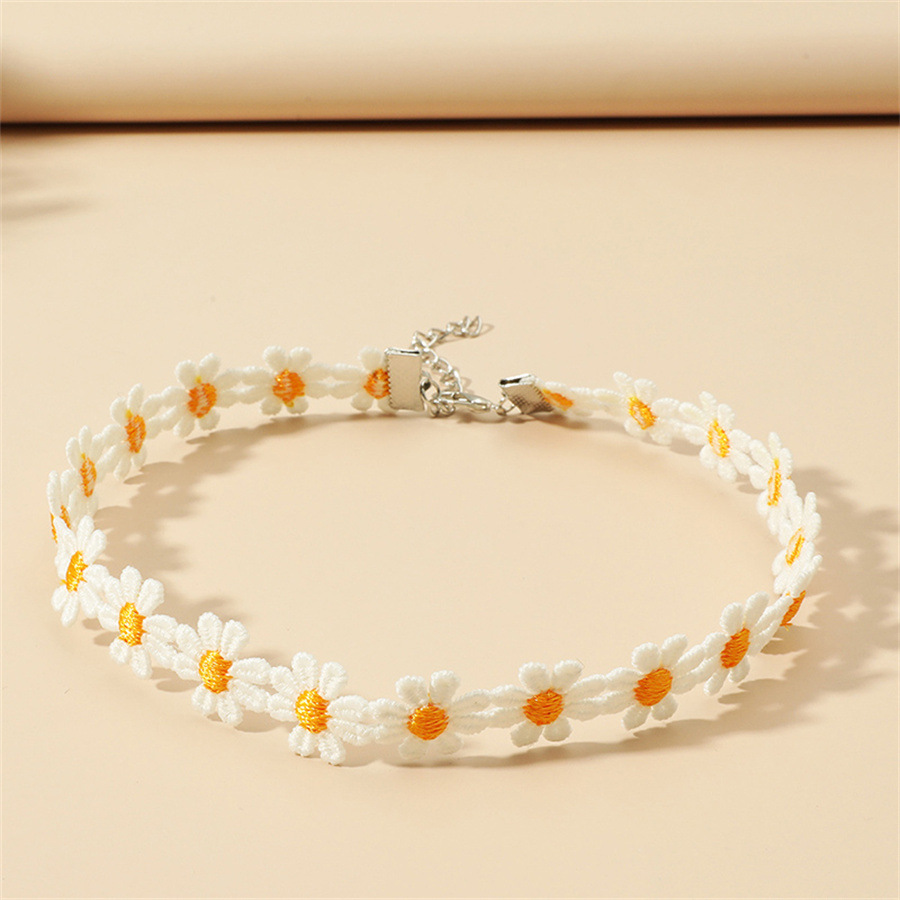 Cute fresh necklace