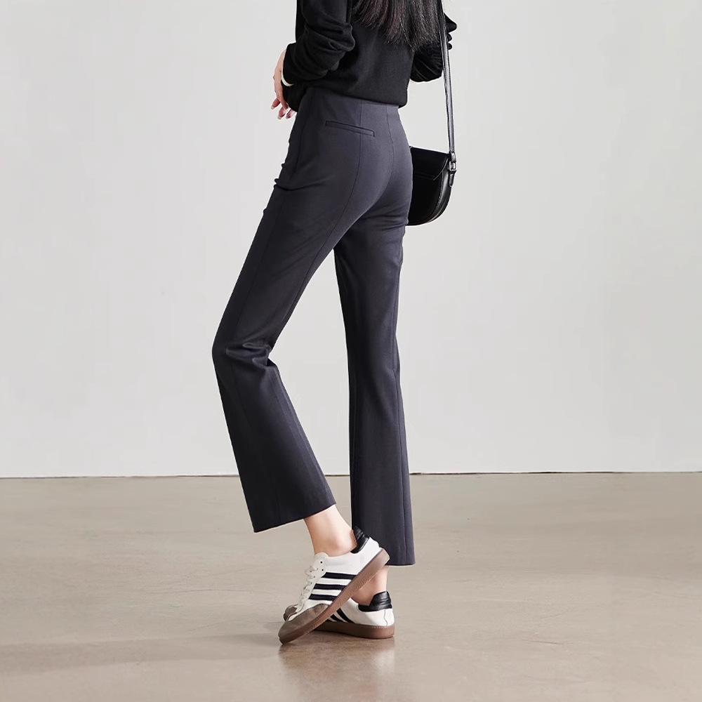 Liang Yixuan 2025 Spring and Summer New Fashion Slim Leisure Commuter Nine-point Suit Micro Horn Grey Women's Pants