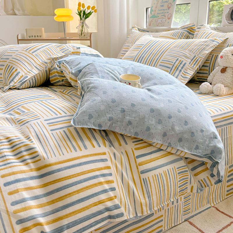 Nuevos productos de algodón único 180 × 200x230 estudiantes de dibujos animados dobles 100 algodón puro cubierta de edredón 1.5m mayorista