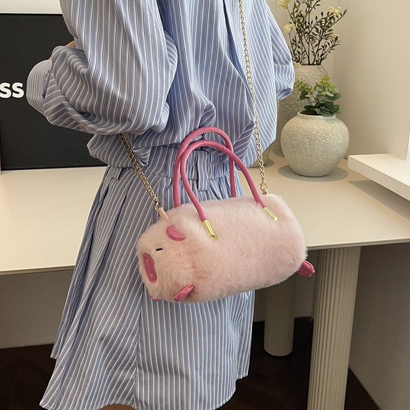 Peluche de capibara con bolso diagonal Muñeca de moda para regalo e intercambio