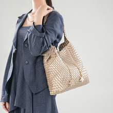 �S��ֱ�N���ֹ���������̖PU��������ĸ���ذ�ͨ�ں��sҸ�������