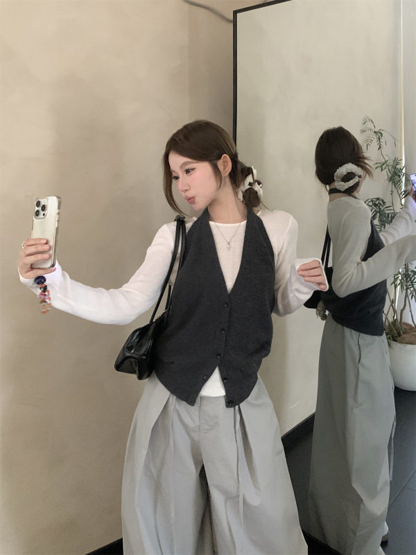 韩系设计感挂脖马甲长袖打底衫阔腿长裤女2025秋季新款时尚套装潮|undefined