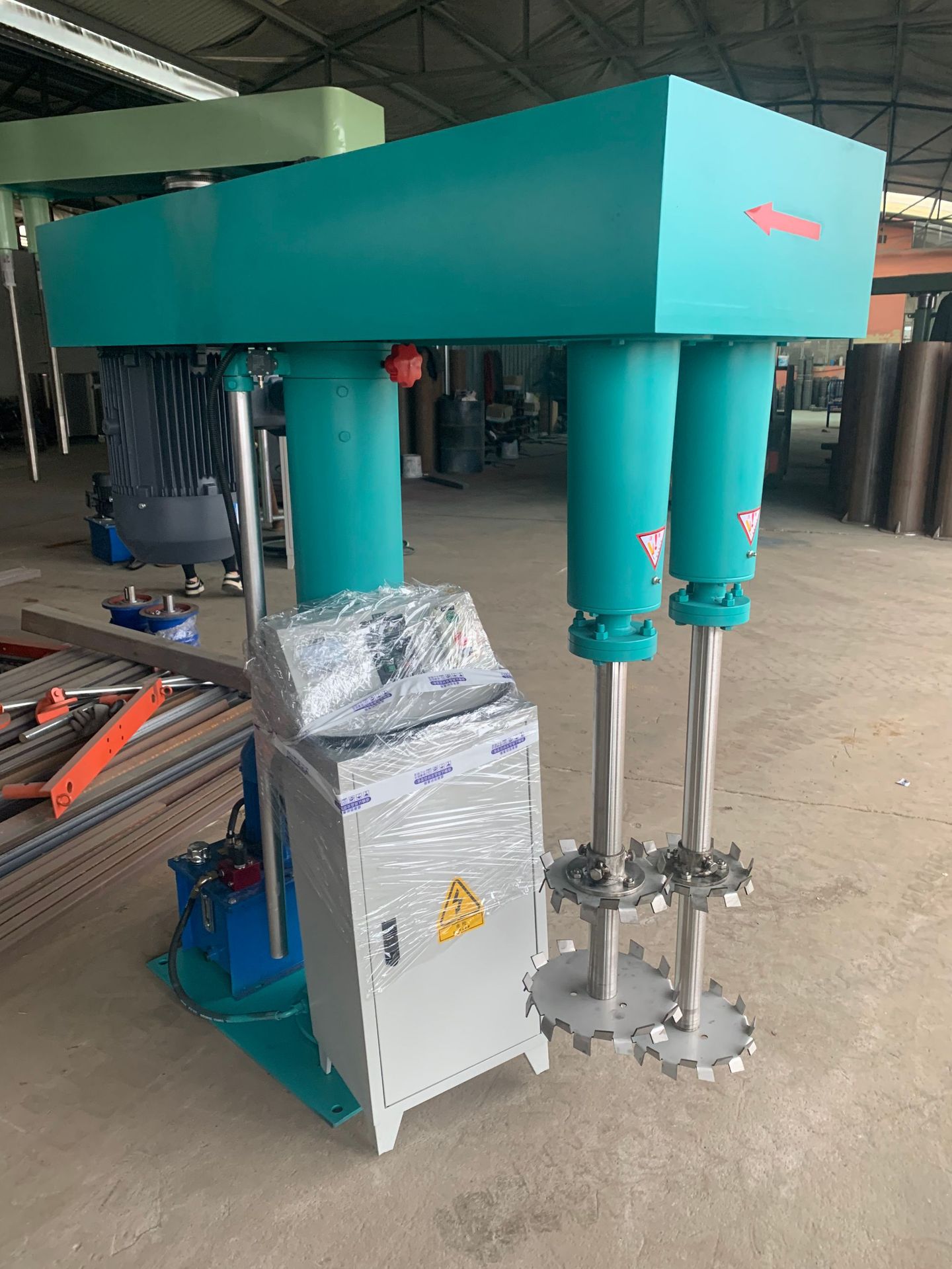 11kw液压升降分散机2